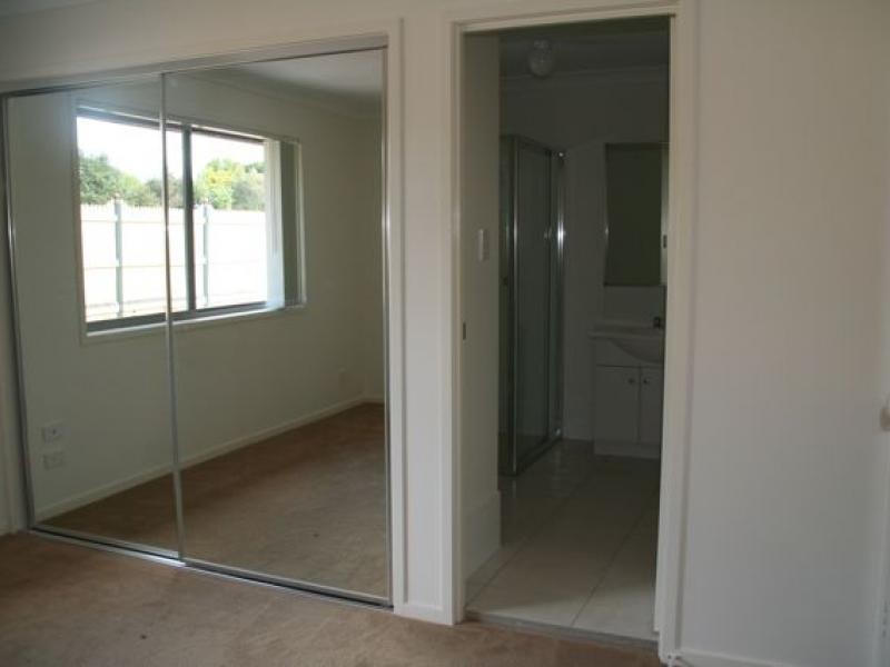 2311 Logan Road, Eight Mile Plains QLD 4113