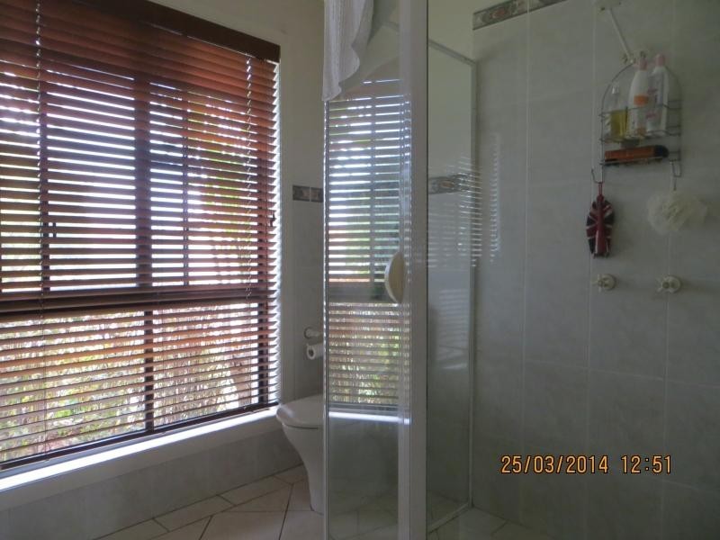 7 Bernard Court, Arundel QLD 4214