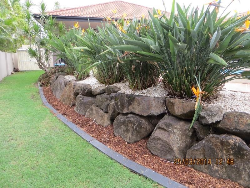 7 Bernard Court, Arundel QLD 4214