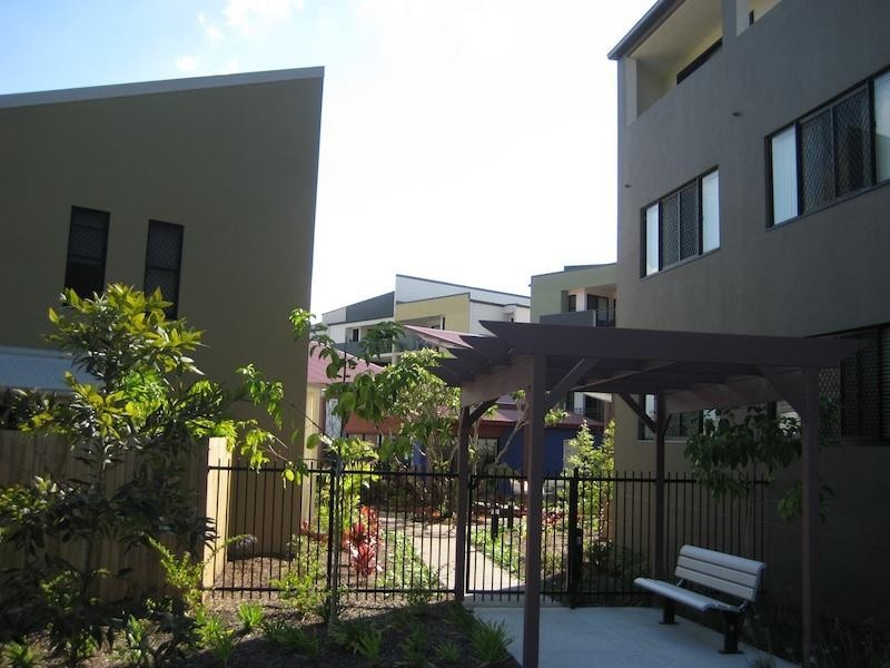 35 Hamilton Road, Moorooka QLD 4105