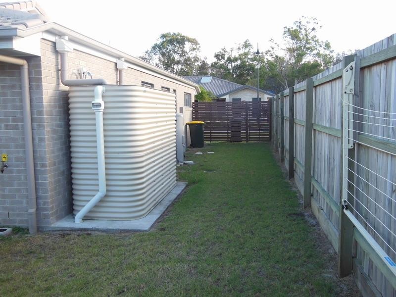 230 Pulgul St, Urangan QLD 4655