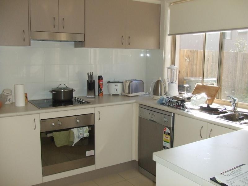 36-50 Johnston Street, Carina QLD 4152