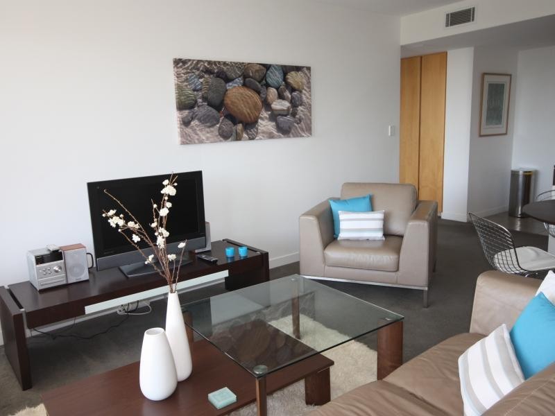 10 Pidgeon Close, West End QLD 4101