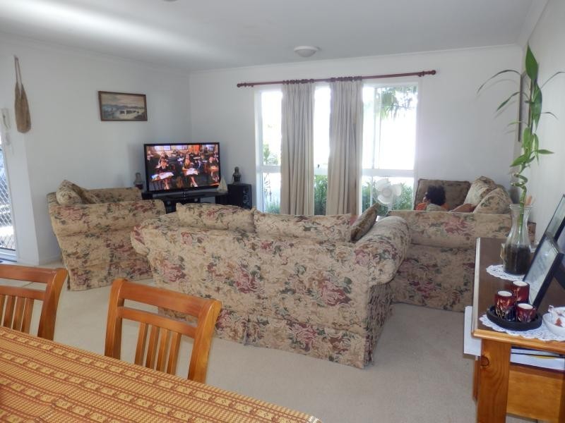 47 Hindes St, Lota QLD 4179