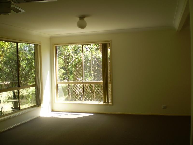 601 Pine Ridge Road, Biggera Waters QLD 4216