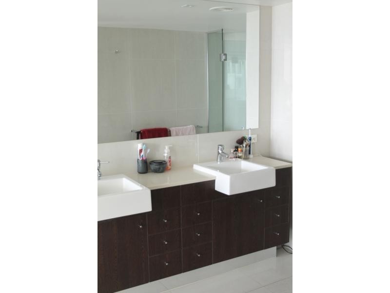 1 Duporth Avenue, Maroochydore QLD 4558