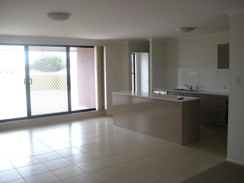 35 Hamilton Road, Moorooka QLD 4105