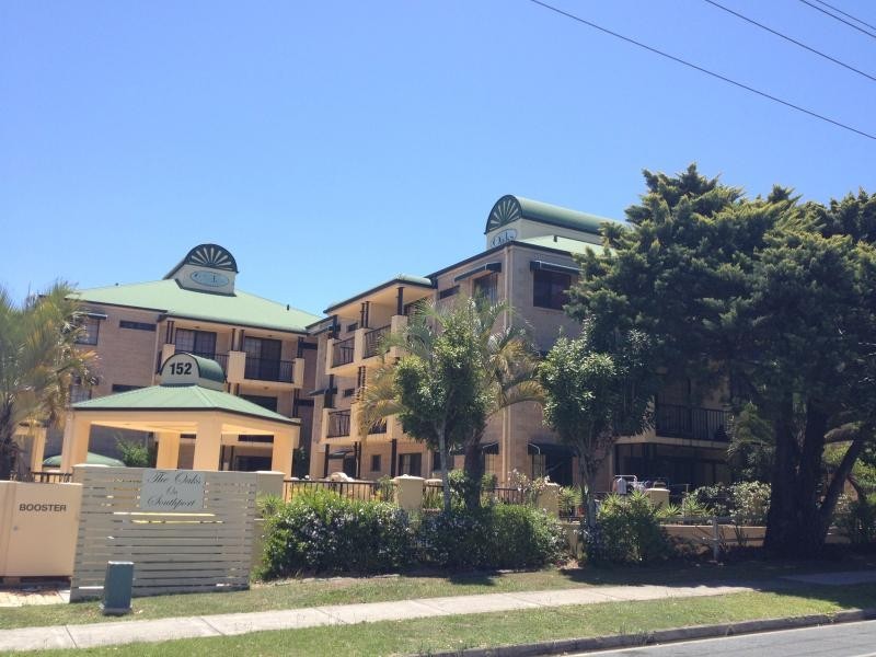 152 High Street, Southport QLD 4215