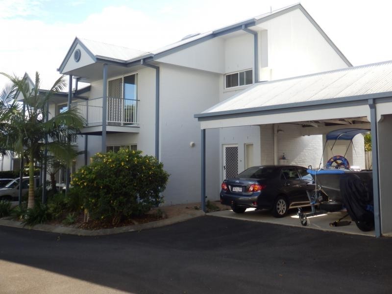 47 Hindes St, Lota QLD 4179