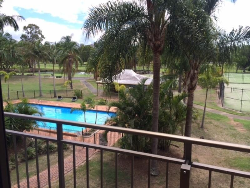 13 FAIRWAY DRIVE, Clear Island Waters QLD 4226