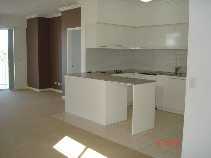 98 University Drive, Varsity Lakes QLD 4227