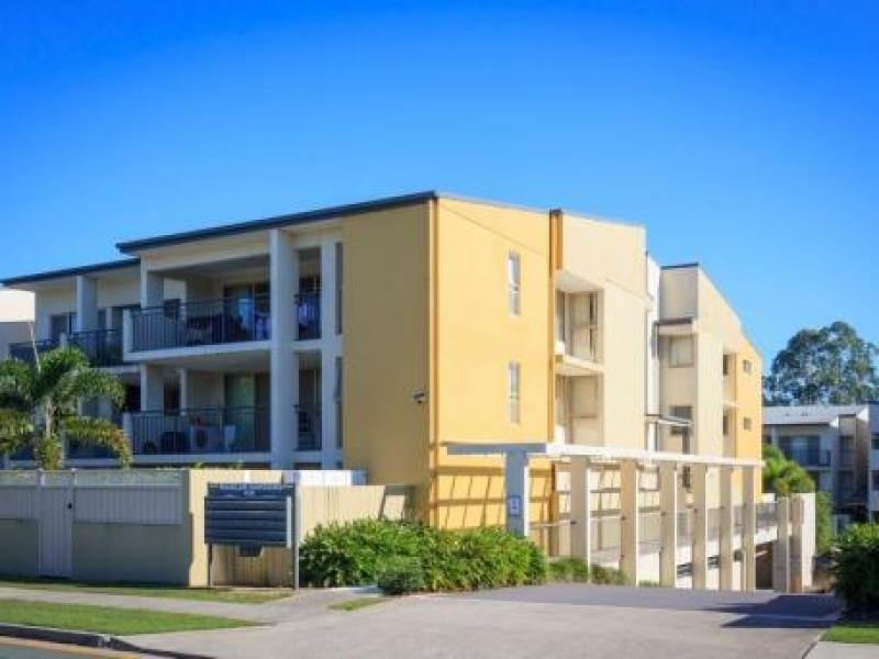 8 Mascar St, Upper Mount Gravatt QLD 4122