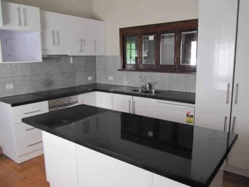 12 Joyce, East Ipswich QLD 4305