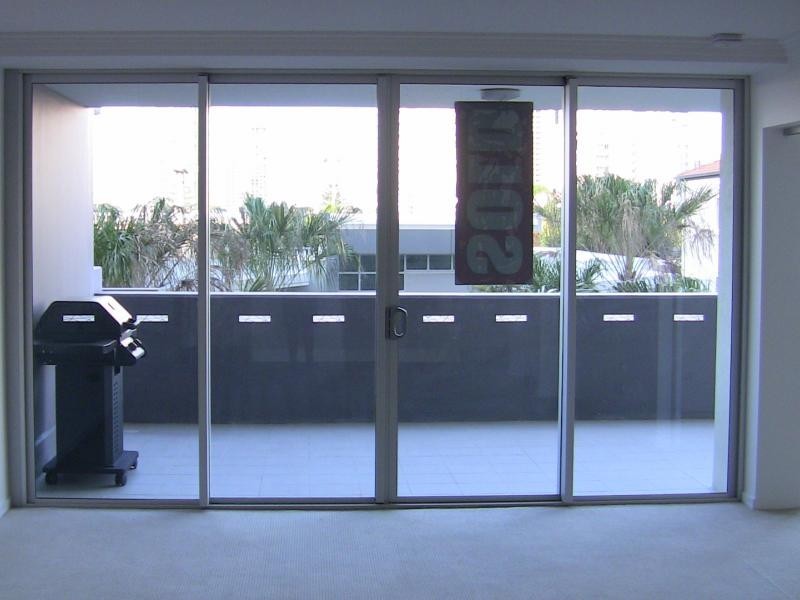 53 Darrambal, Chevron Island QLD 4217