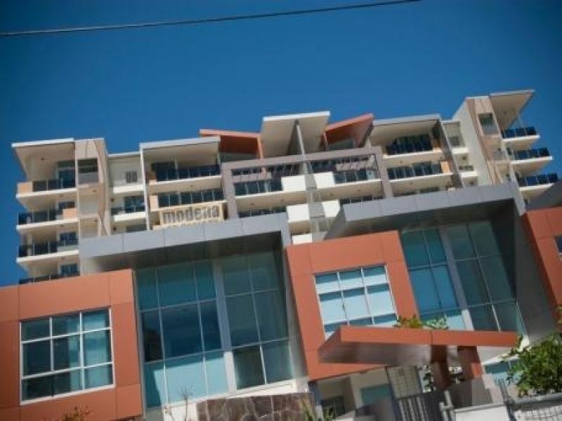 53 Darrambal, Chevron Island QLD 4217