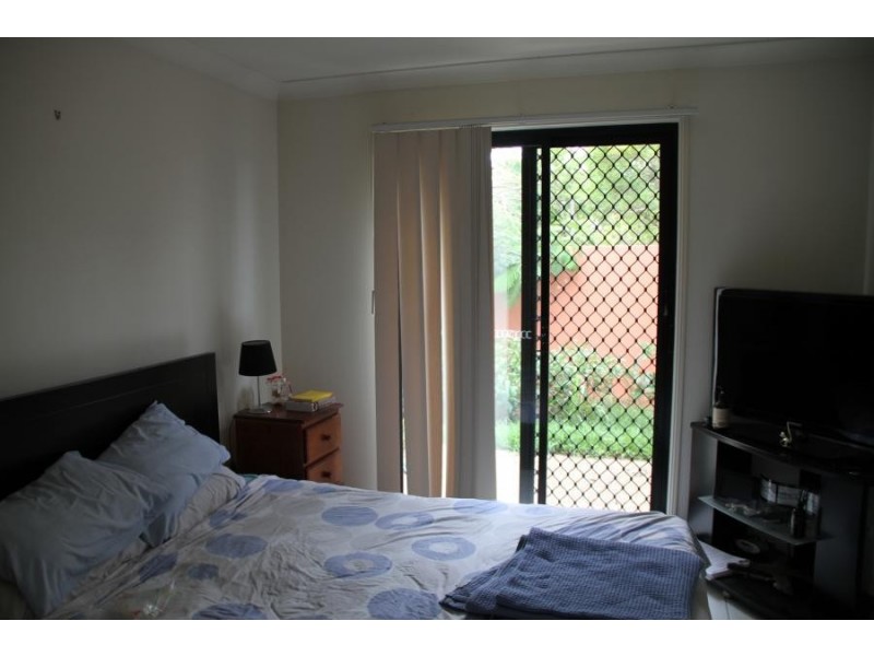 110 Scrub Rd, Carindale QLD 4152