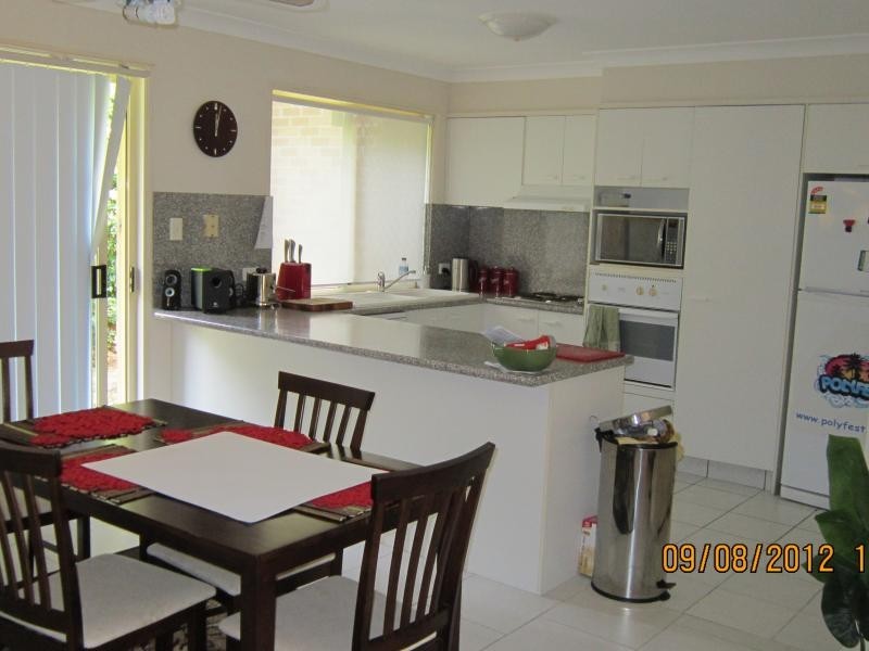 32 RIVERVIEW ROAD, Nerang QLD 4211