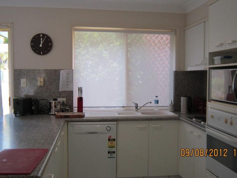 32 RIVERVIEW ROAD, Nerang QLD 4211