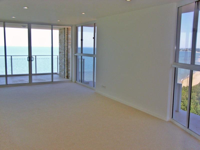 87 Marine Parade, Redcliffe QLD 4020