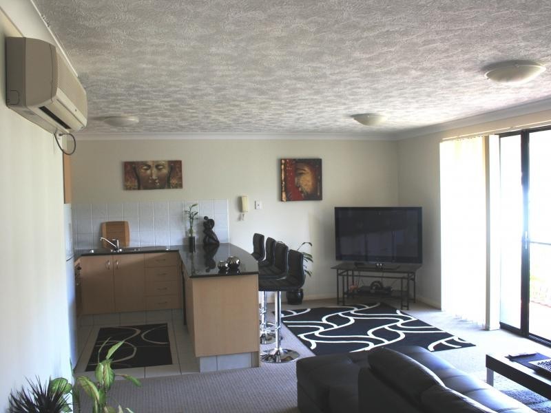 38 Labrador Street, Labrador QLD 4215