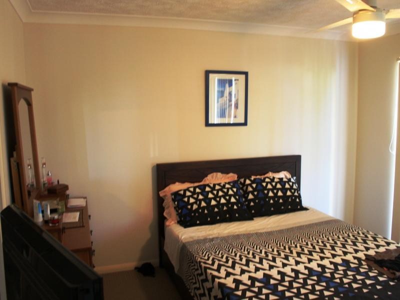 38 Labrador Street, Labrador QLD 4215