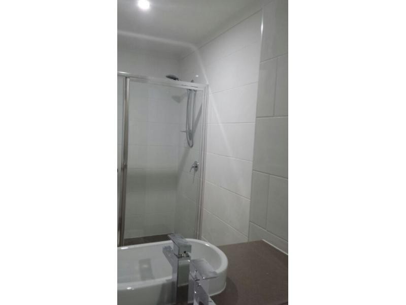 40 Grove Avenue, Arana Hills QLD 4054