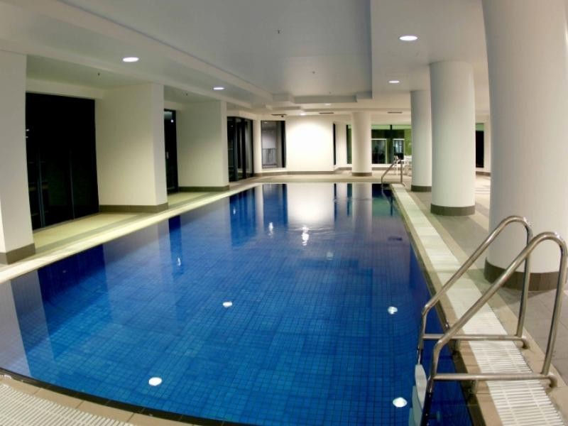 8 Goodwin Street, Kangaroo Point QLD 4169