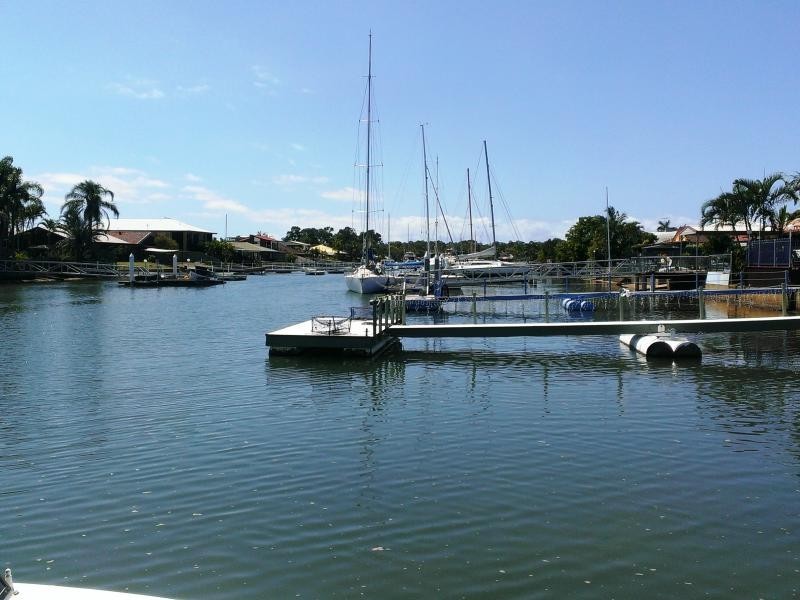 49 Courageous Court, Newport QLD 4020