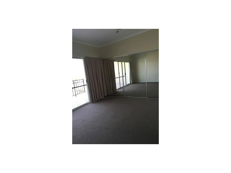 86 Ogden Street, Townsville City QLD 4810