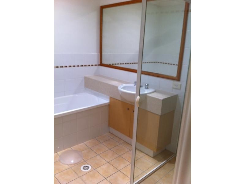 64 Gilston Road, Nerang QLD 4211