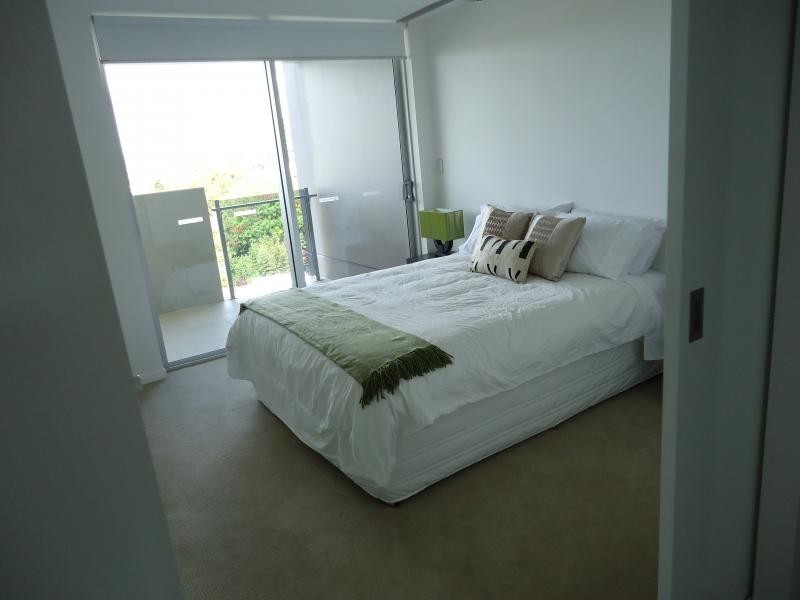 53 Darrambal, Chevron Island QLD 4217