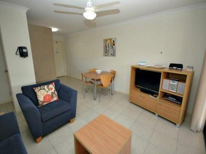 13 Anne St, Torquay QLD 4655