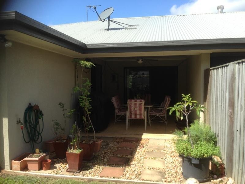 Pacific Pines QLD 4211