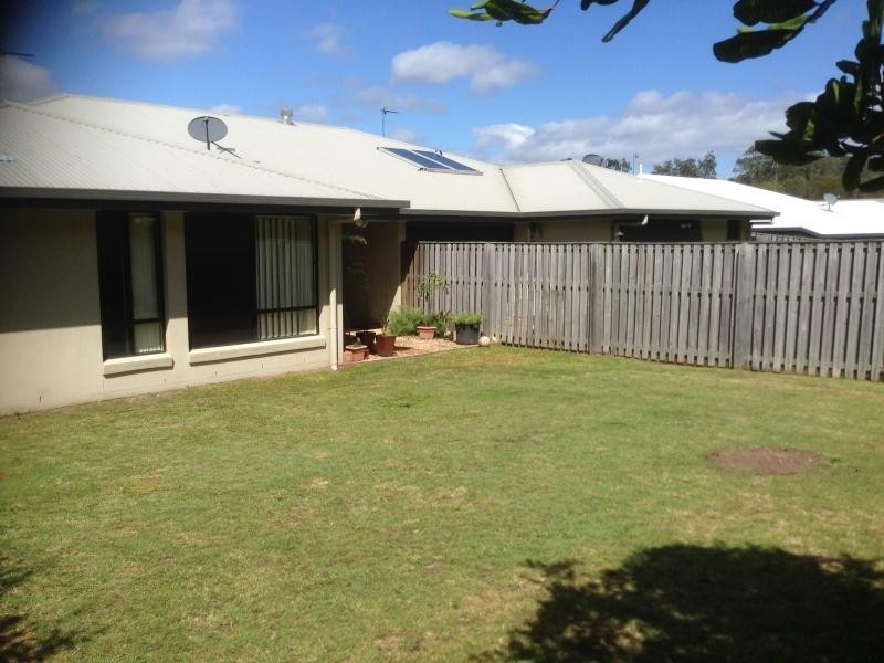 Pacific Pines QLD 4211