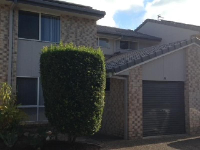 42 Murev Way, Carrara QLD 4211