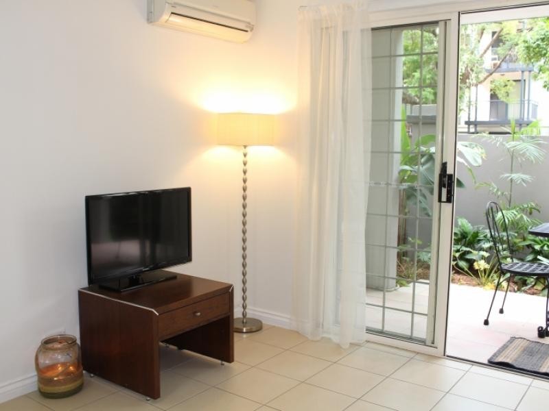 176 Sydney, New Farm QLD 4005