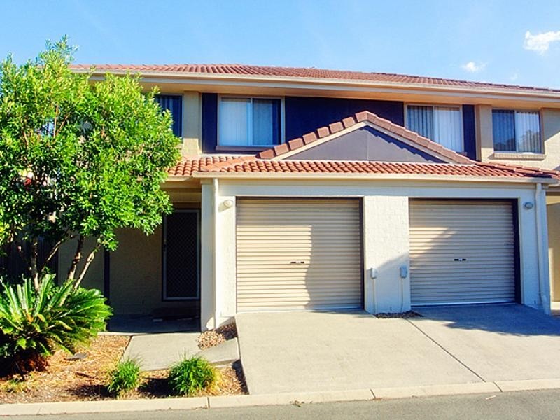 34-42 University Drive, Meadowbrook QLD 4131