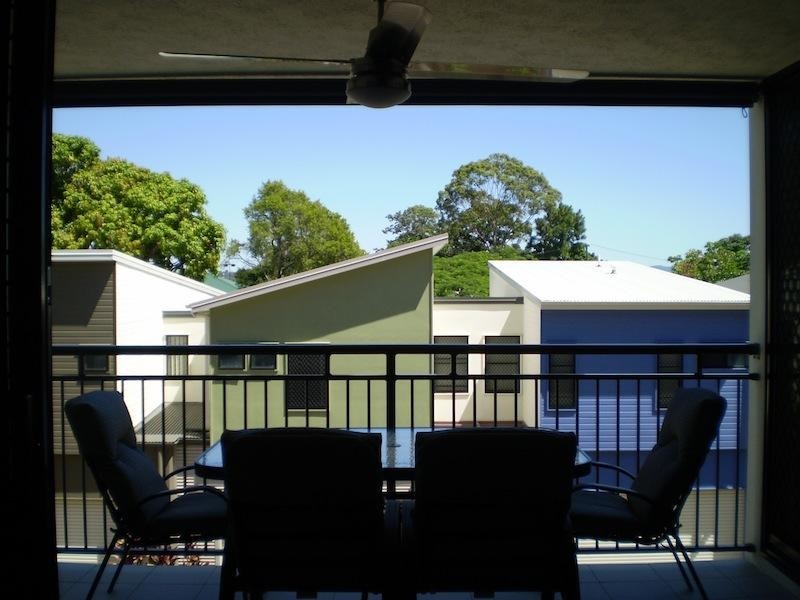 35 Hamilton Road, Moorooka QLD 4105