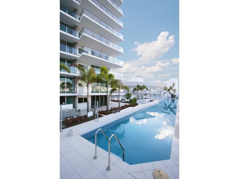 1 Duporth Avenue, Maroochydore QLD 4558