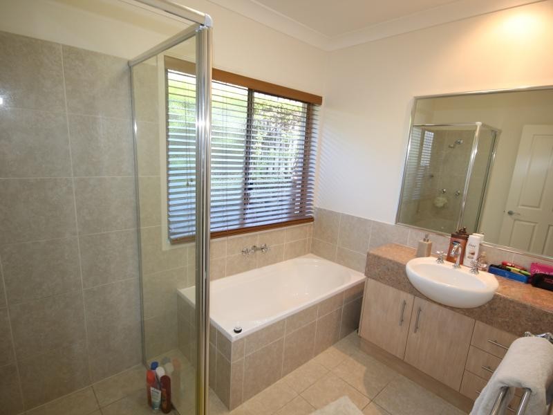 6 Silver Sedge Way, Upper Coomera QLD 4209