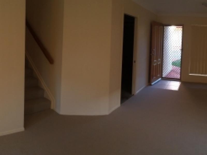 42 Johnston Street, Carina QLD 4152