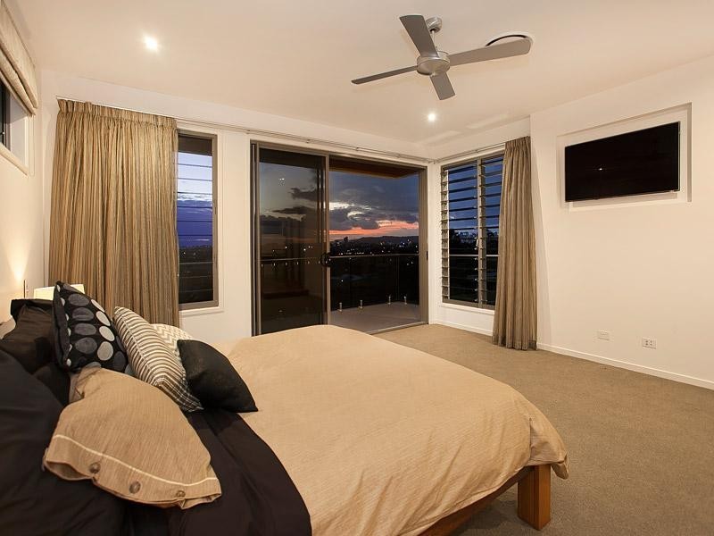 29 Majestic Outlook, Seven Hills QLD 4170