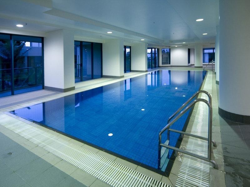 8 Goodwin Street, Kangaroo Point QLD 4169