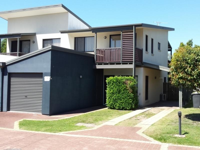 23 A Ronmack Street, Chermside QLD 4032
