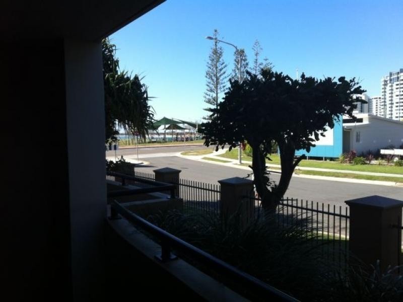 392-398 Marine Parade, Labrador QLD 4215