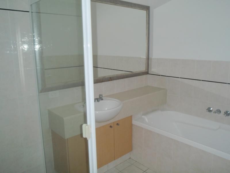 64 Gilston Road, Nerang QLD 4211