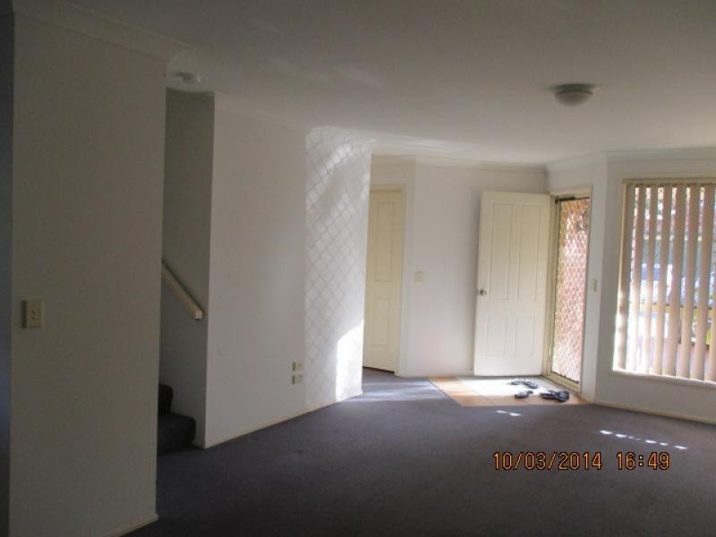 32 RIVERVIEW ROAD, Nerang QLD 4211