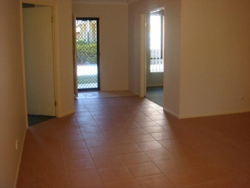 20 BROWN STREET, Labrador QLD 4215