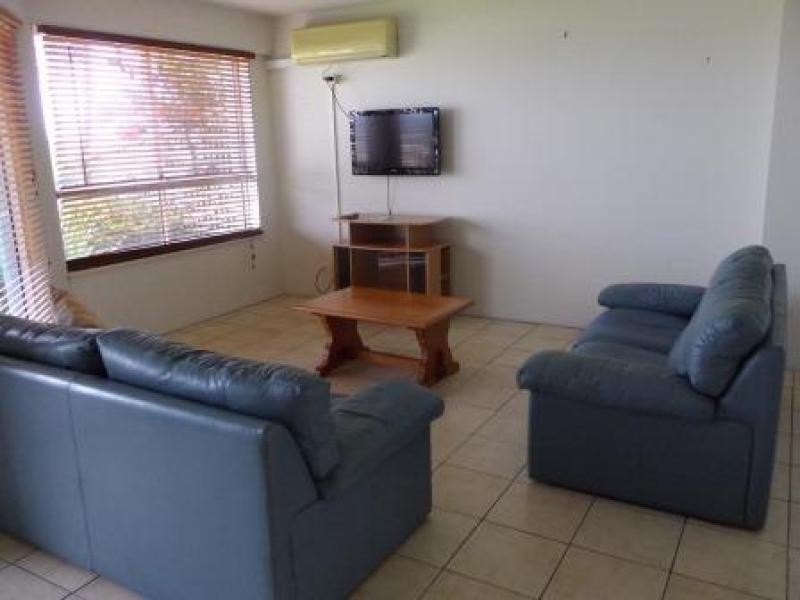 17 Buccaneer Drive, Urangan QLD 4655