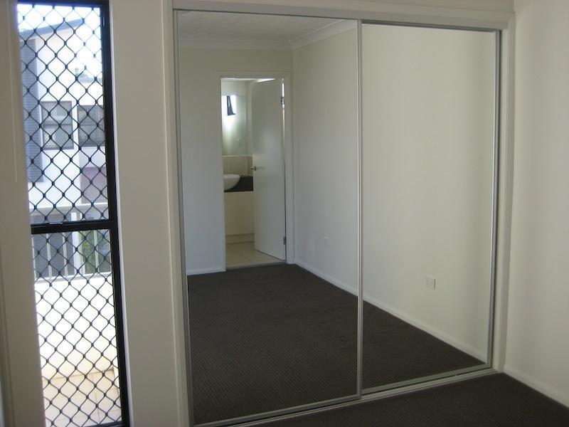 35 Hamilton Road, Moorooka QLD 4105